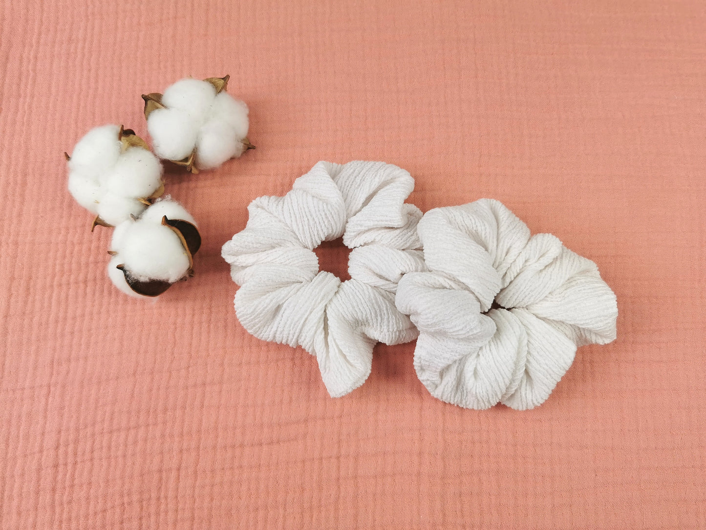 Scrunchie Creme Cotton Moon