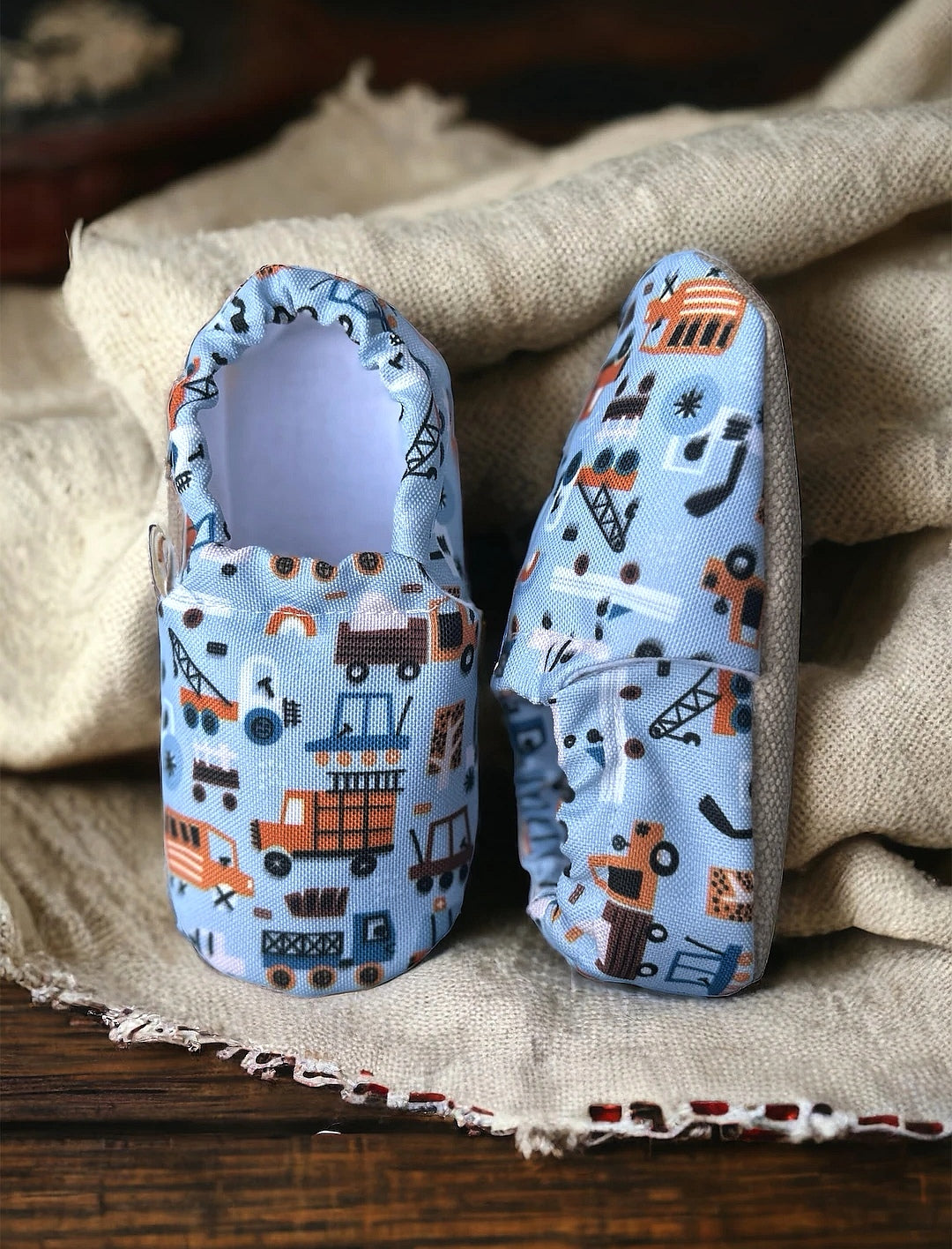 Trucks - Barfußschuhe Babys und Kinder Cotton Moon