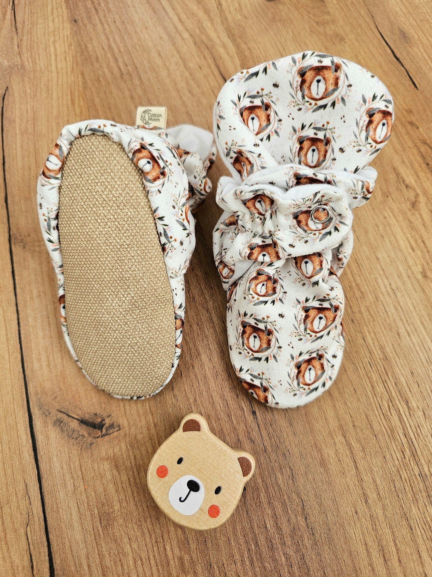 Baby Booties Nature Bear