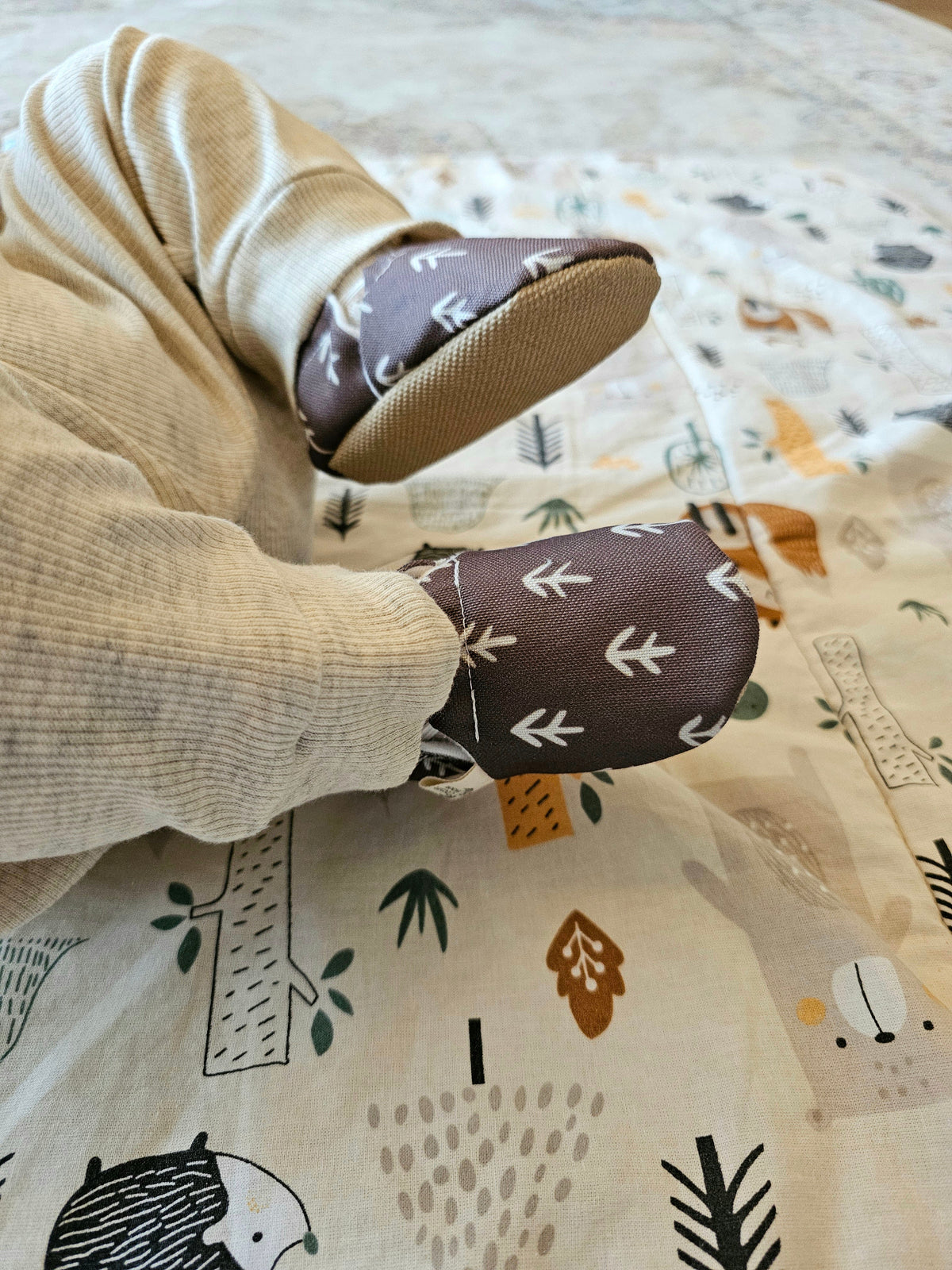 Brown Arrow - Barfußschuhe Babys und Kinder